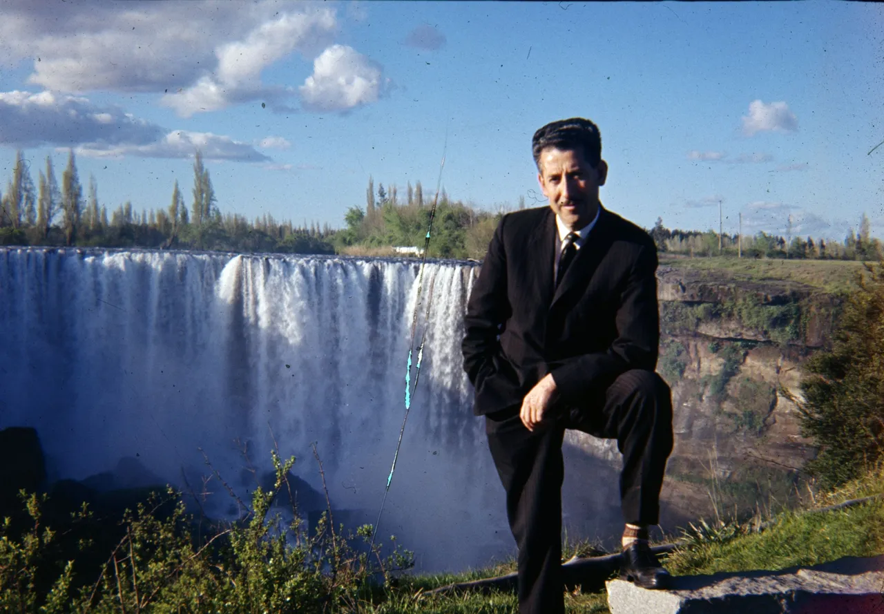 Fernando Muñoz de la Fuente en el Salto del Laja, 1960.