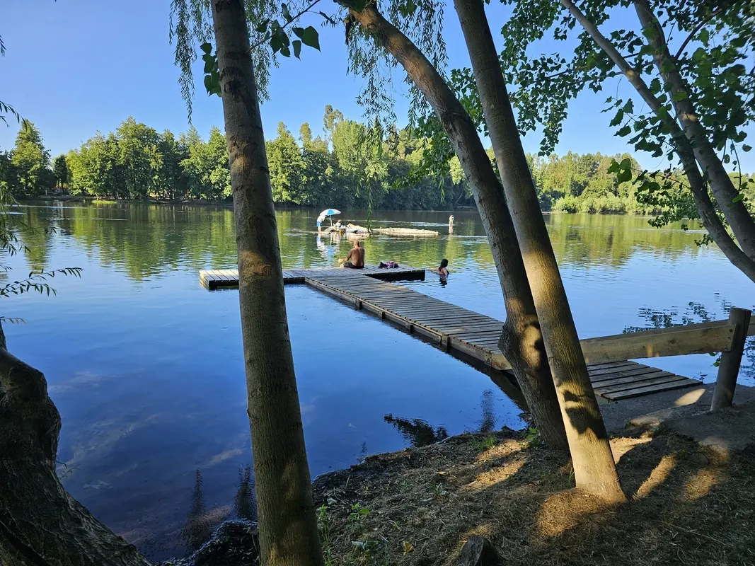 Camping y Cabañas Río Grande en Saltos del Laja